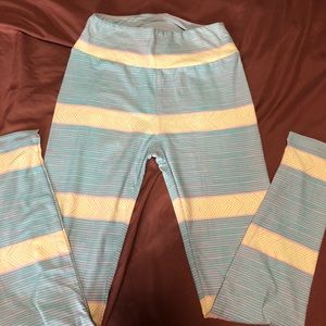Lularoe one size leggings